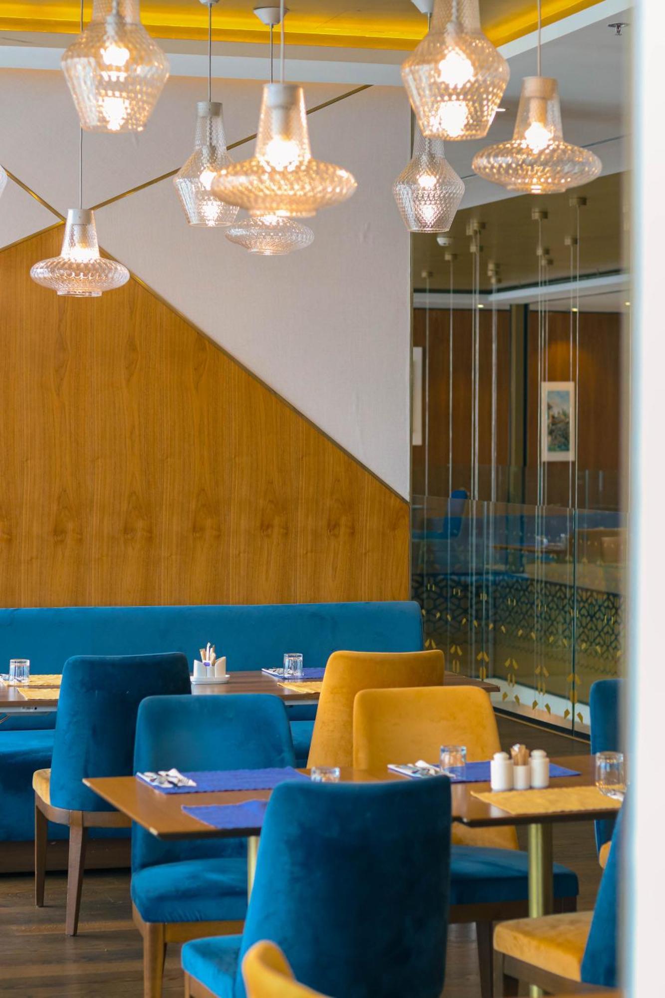 Swissotel Sarajevo Saraievo Exterior foto Restaurant